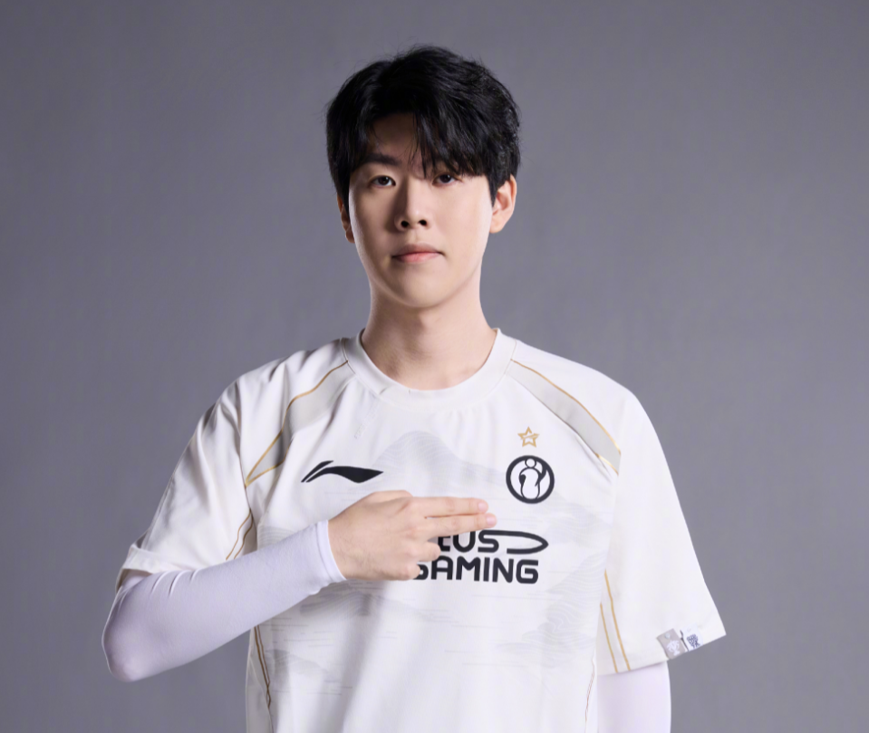 高压逼抢 高压逼抢