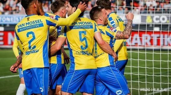 项目中曾两 项目中曾两